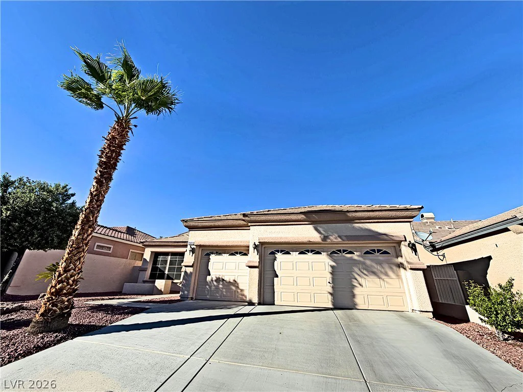10656 Warrior, Las Vegas, NV 89135