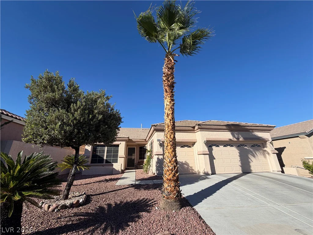 10656 Warrior, Las Vegas, NV 89135