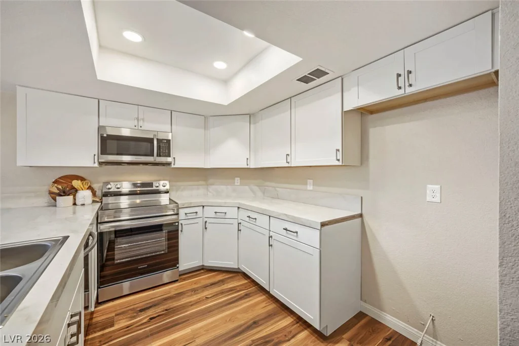 6250 Flamingo, Las Vegas, NV 89103