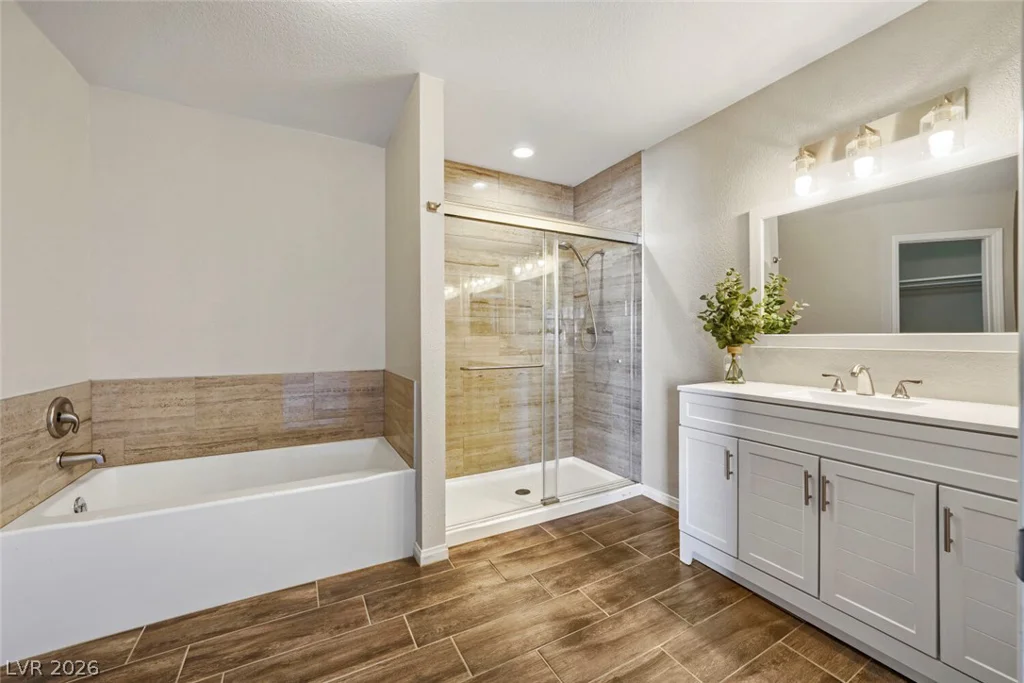 6250 Flamingo, Las Vegas, NV 89103
