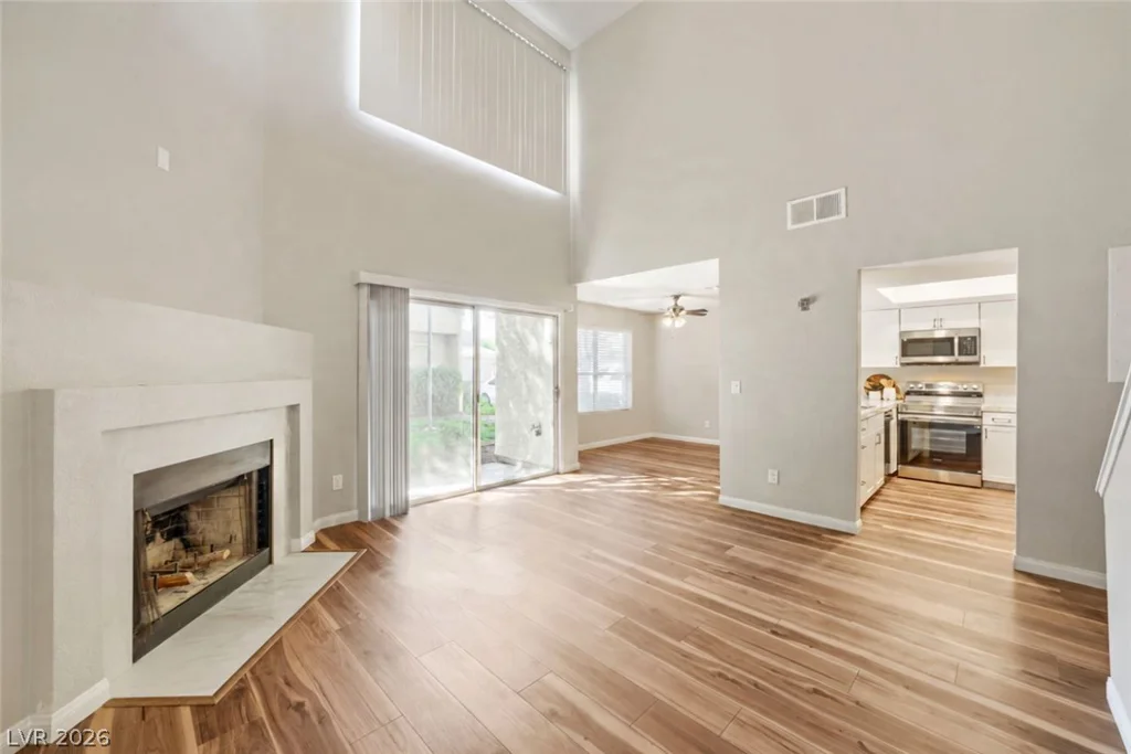 6250 Flamingo, Las Vegas, NV 89103