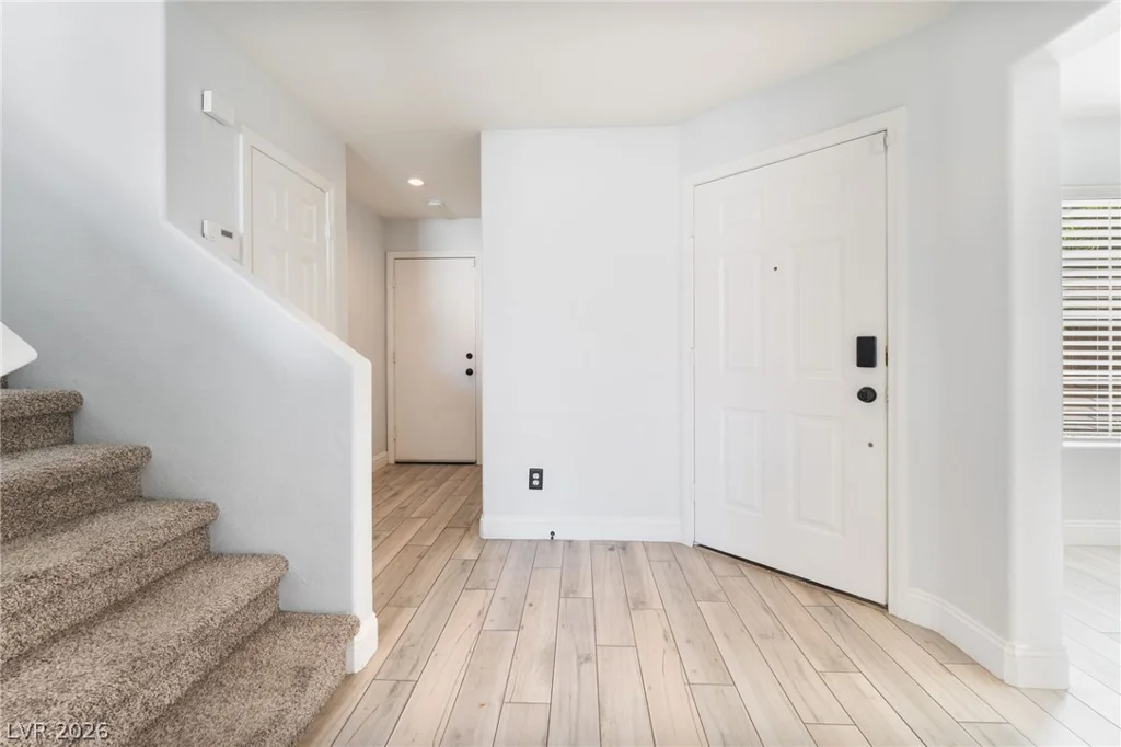 10244 Amber Hue, Las Vegas, NV 89144