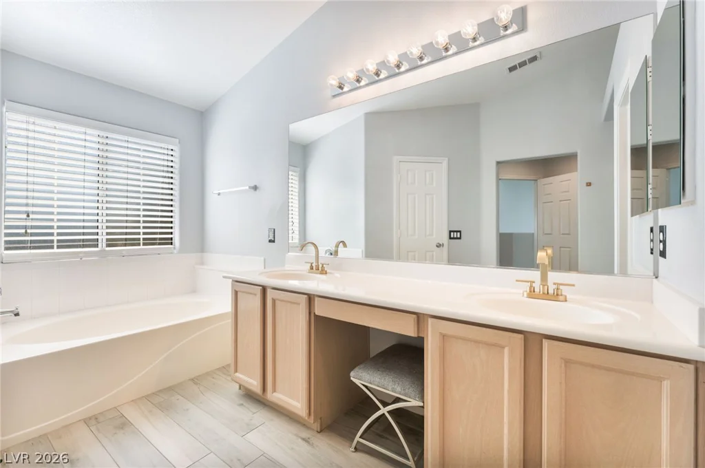 10244 Amber Hue, Las Vegas, NV 89144