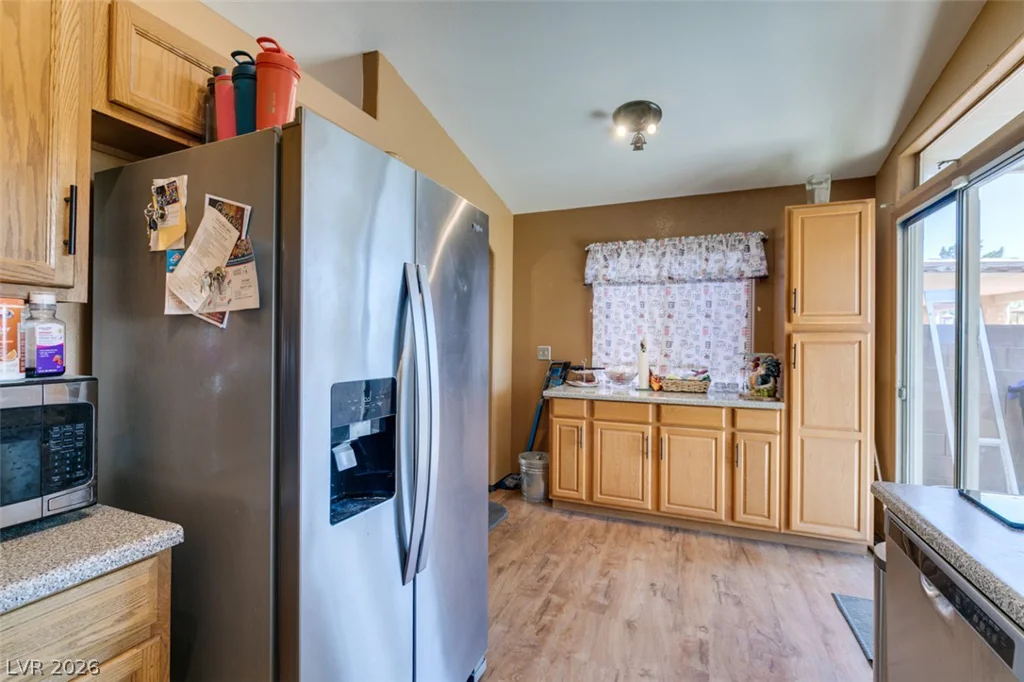 517 Wing Gull, North Las Vegas, NV 89032