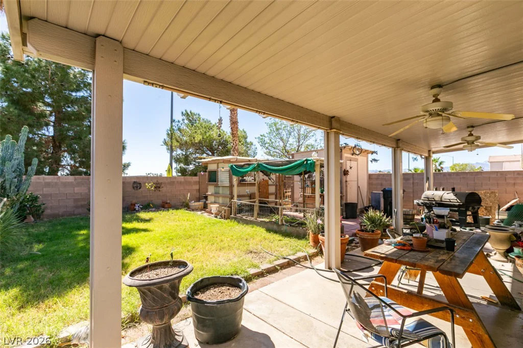 517 Wing Gull, North Las Vegas, NV 89032
