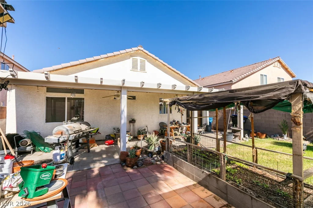 517 Wing Gull, North Las Vegas, NV 89032