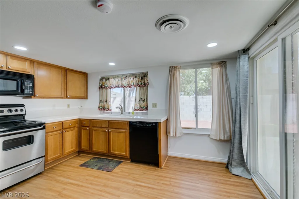 3422 Pecos, Las Vegas, NV 89121