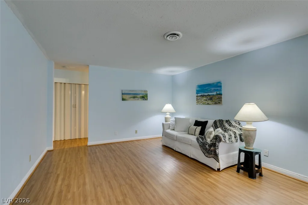 3422 Pecos, Las Vegas, NV 89121