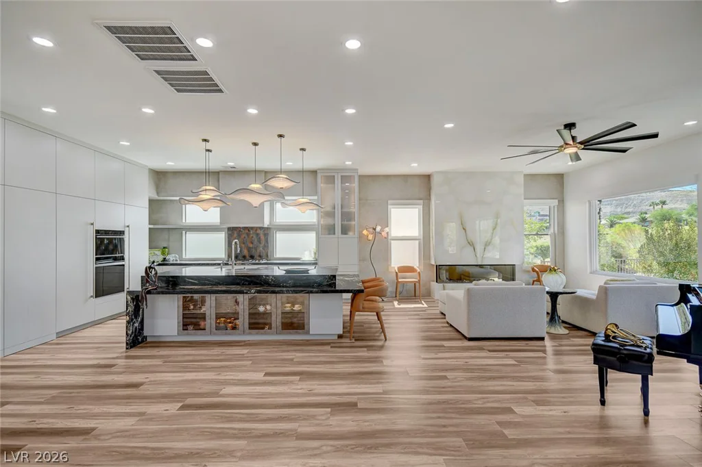 5043 Pensier, Las Vegas, NV 89135