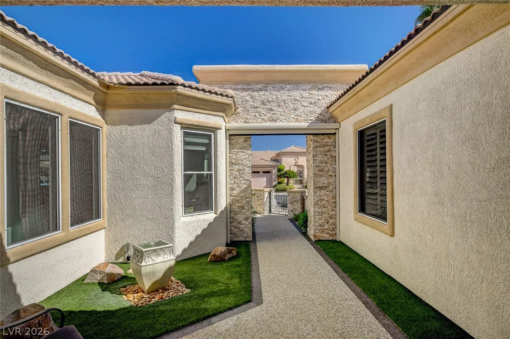 5043 Pensier, Las Vegas, NV 89135