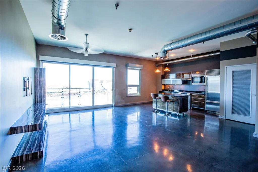 200 Hoover, Las Vegas, NV 89101