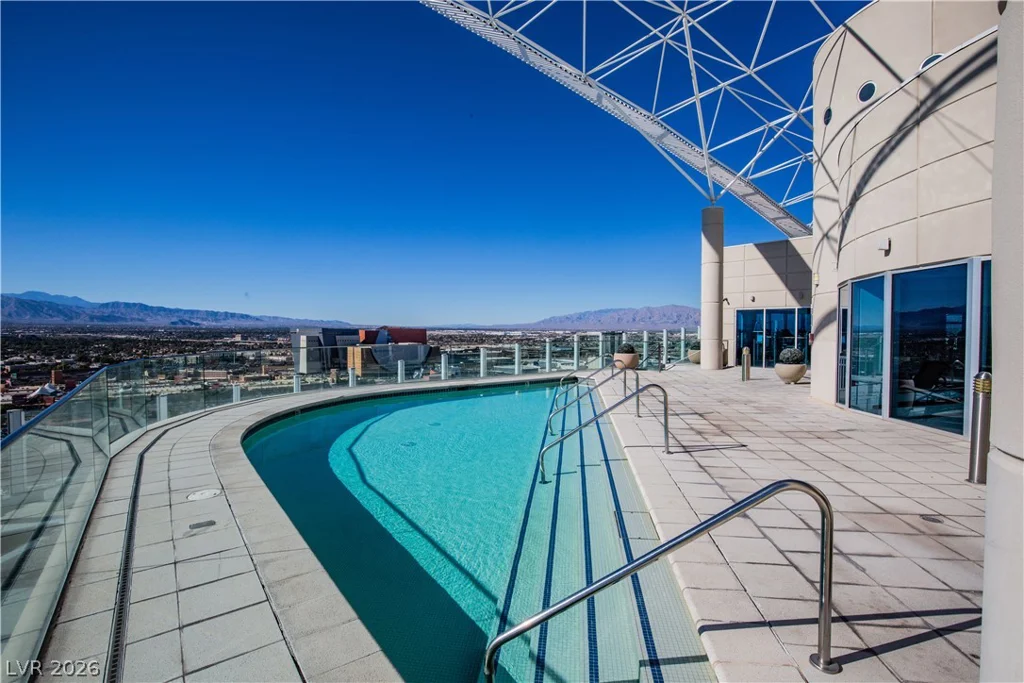200 Hoover, Las Vegas, NV 89101