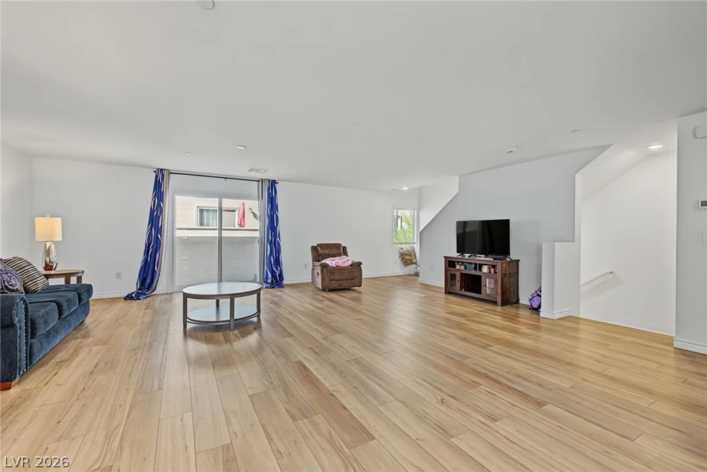 3553 Reserve, Las Vegas, NV 89129