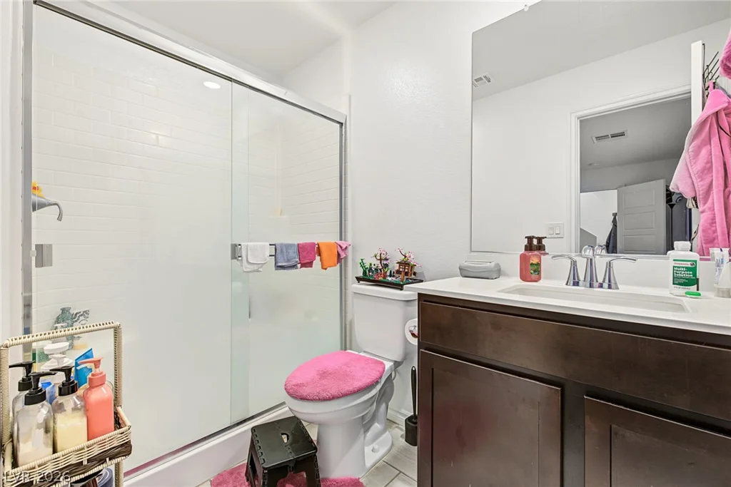 3553 Reserve, Las Vegas, NV 89129