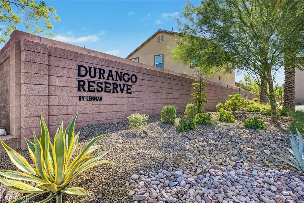 3553 Reserve, Las Vegas, NV 89129