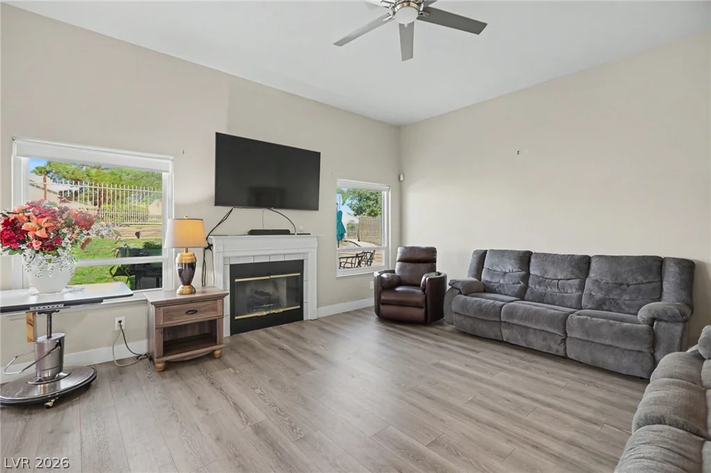 5004 Desert Fir, Las Vegas, NV 89130