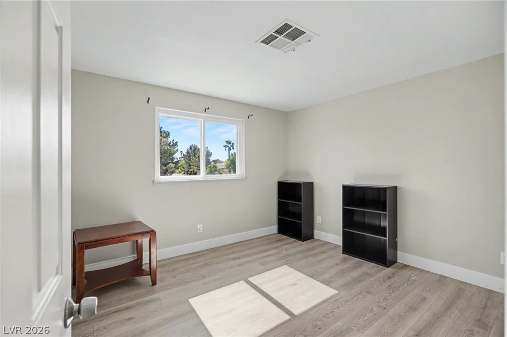 5004 Desert Fir, Las Vegas, NV 89130
