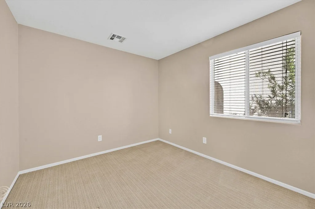 10627 Foggy Glen, Las Vegas, NV 89135