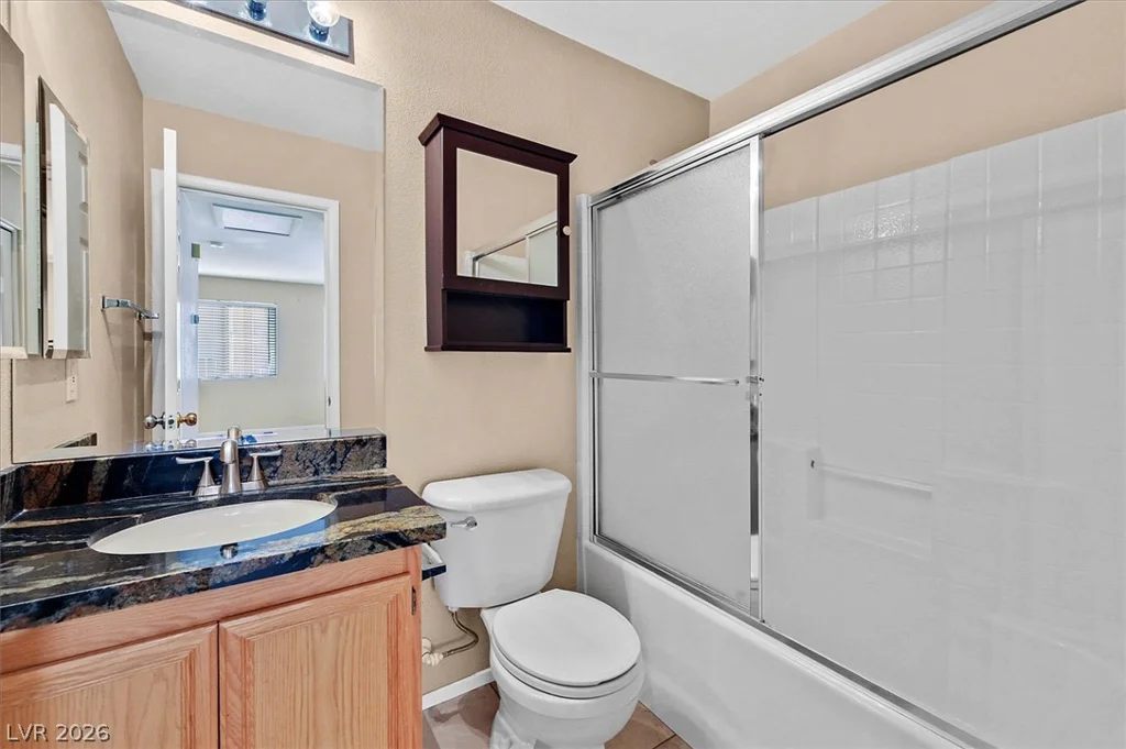 10627 Foggy Glen, Las Vegas, NV 89135