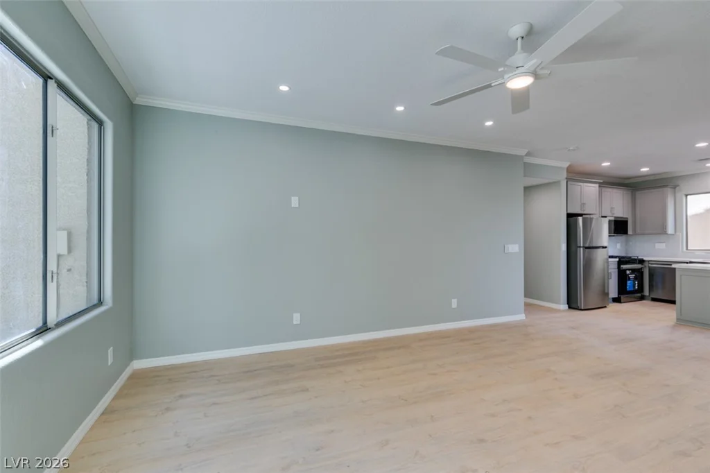 552 Civic Holiday, North Las Vegas, NV 89031