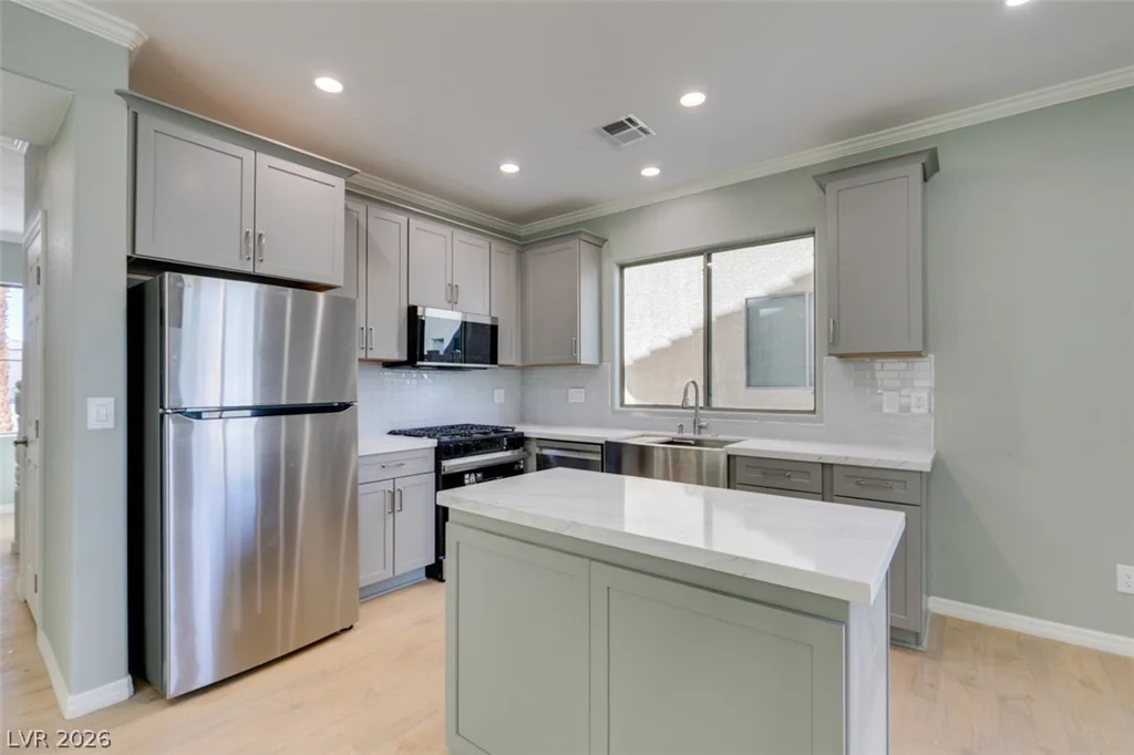 552 Civic Holiday, North Las Vegas, NV 89031