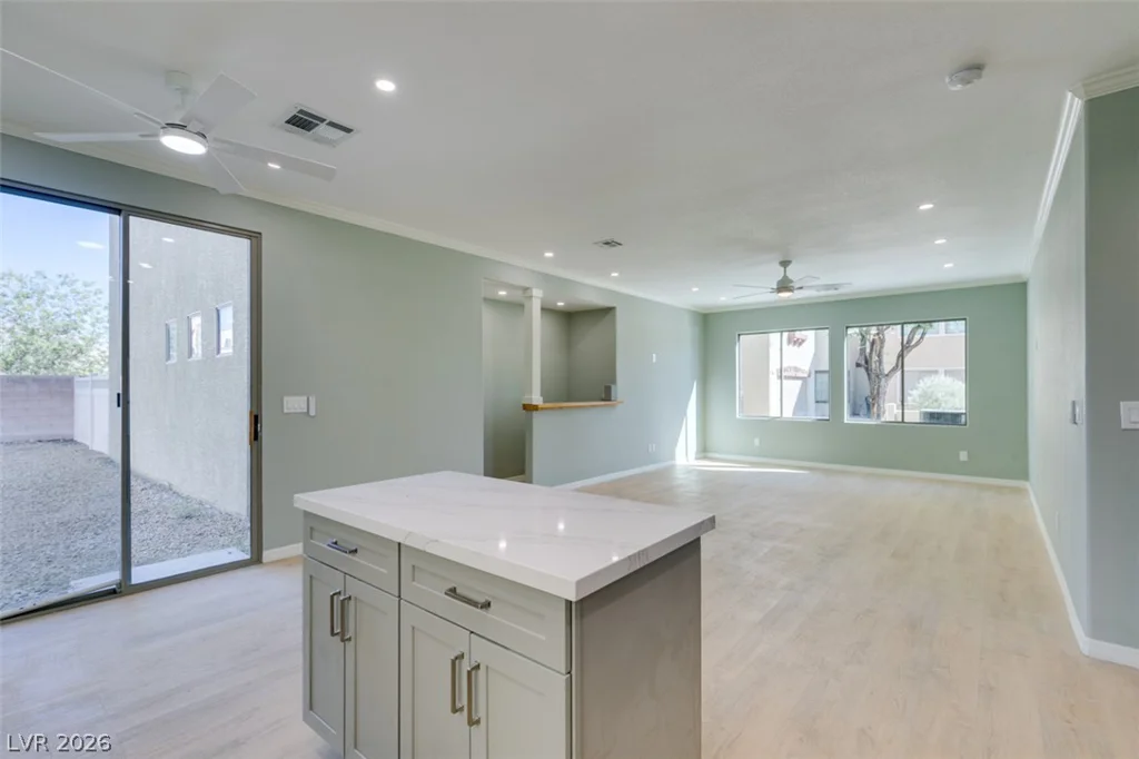 552 Civic Holiday, North Las Vegas, NV 89031