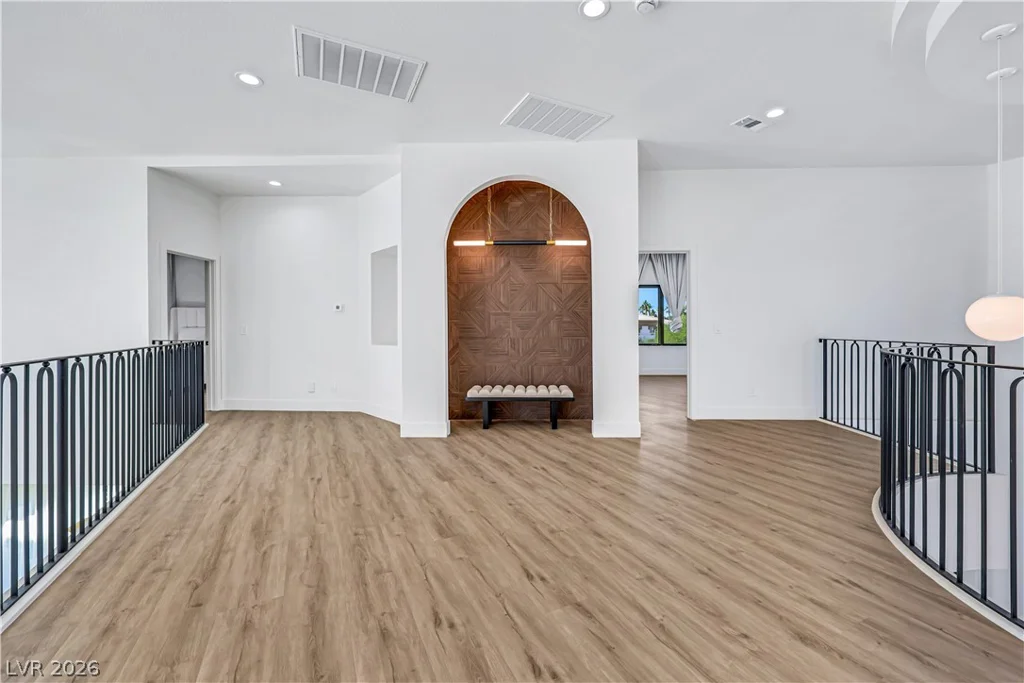 3765 Pacific, Las Vegas, NV 89121