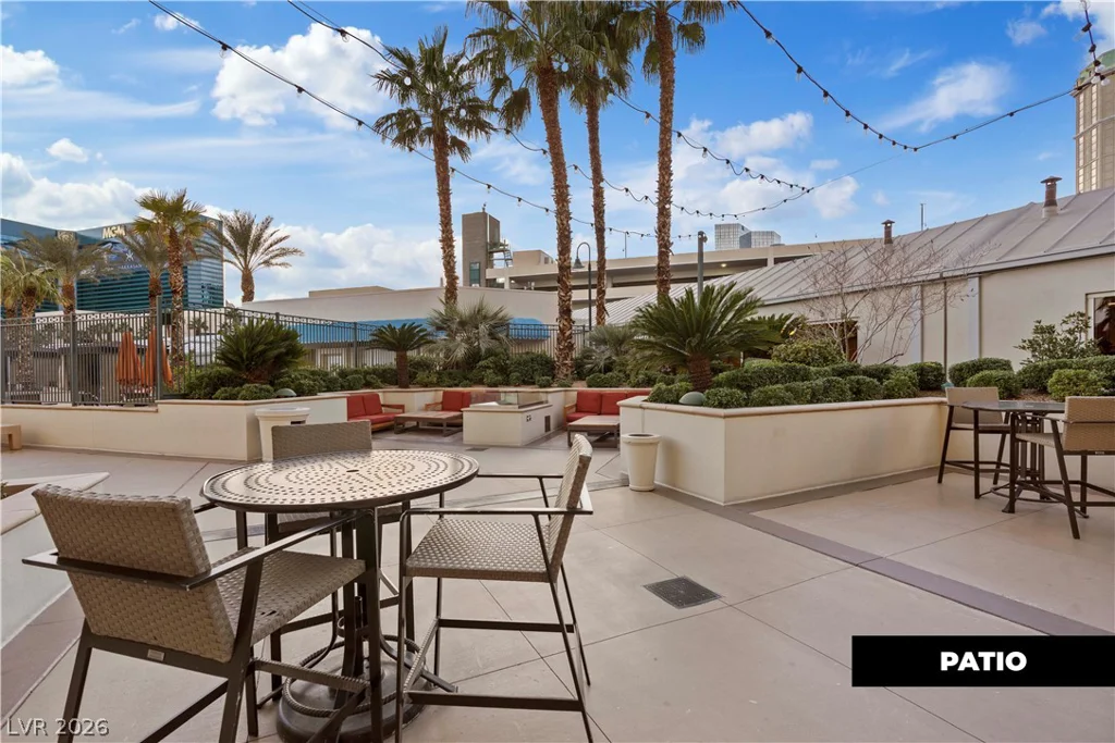 125 Harmon, Las Vegas, NV 89109