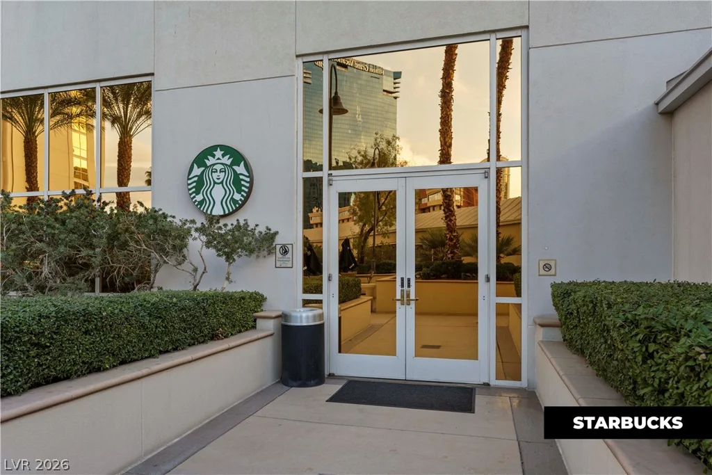 125 Harmon, Las Vegas, NV 89109