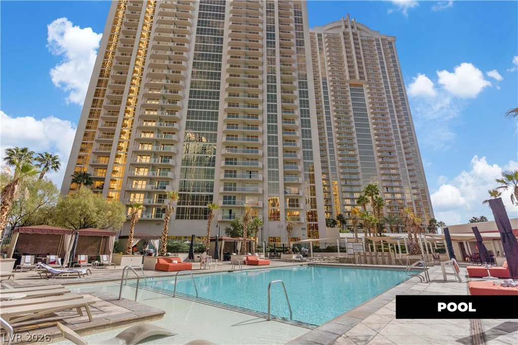 125 Harmon, Las Vegas, NV 89109