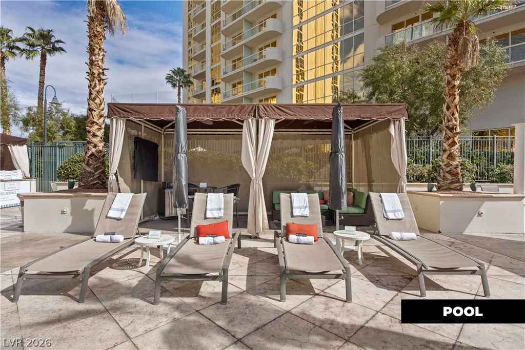 125 Harmon, Las Vegas, NV 89109