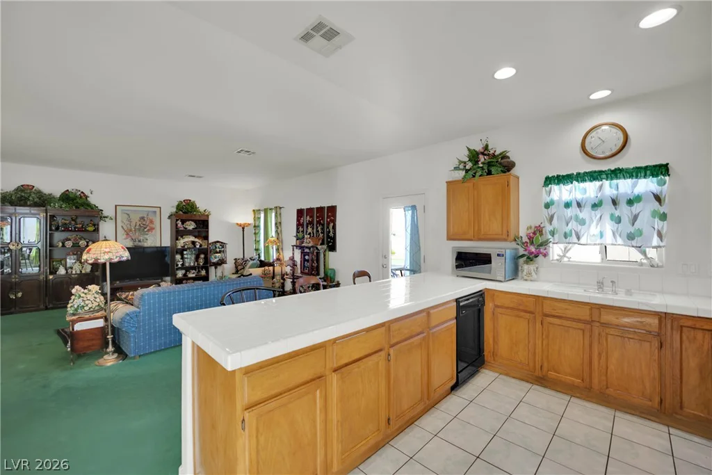 602 Coolidge, Henderson, NV 89015