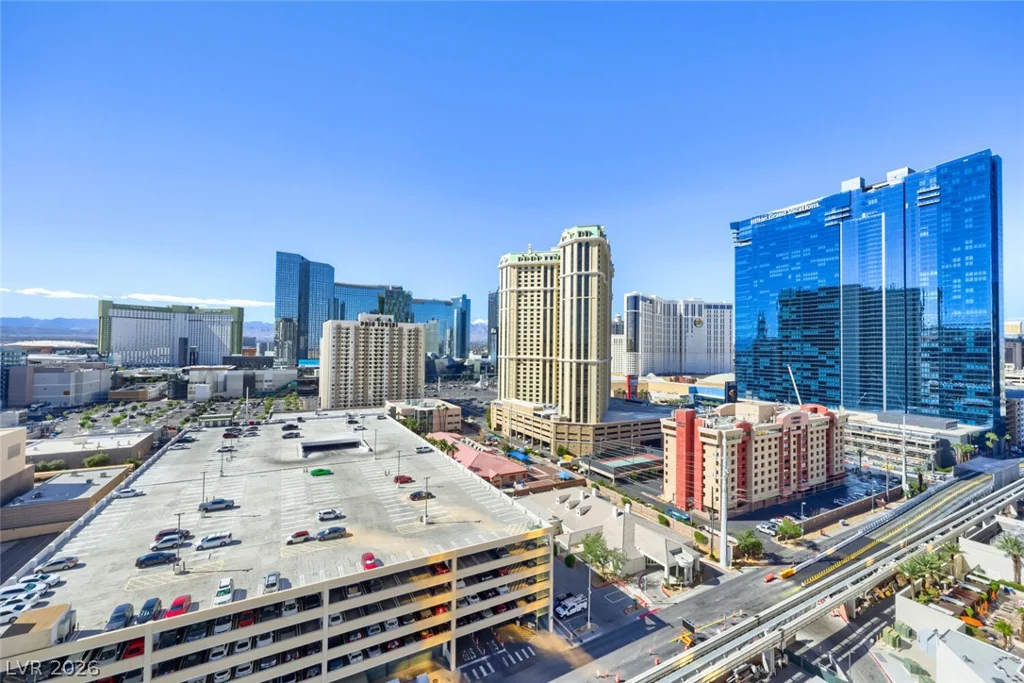 145 Harmon, Las Vegas, NV 89109