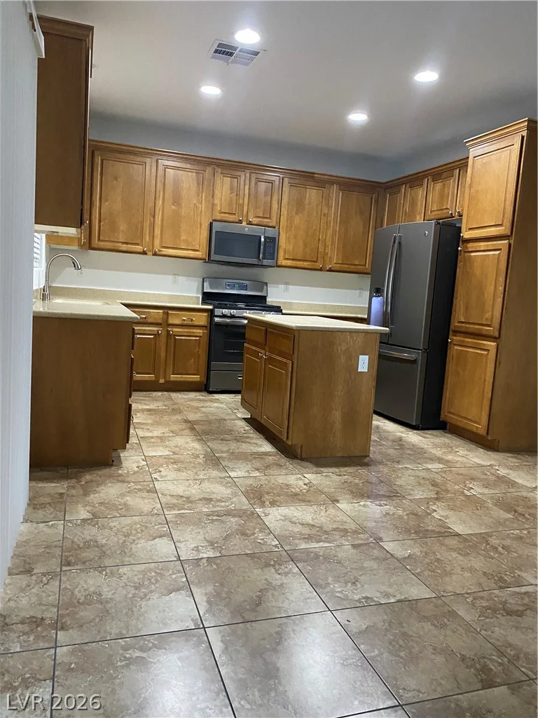 8015 Aztec Basin, Las Vegas, NV 89131