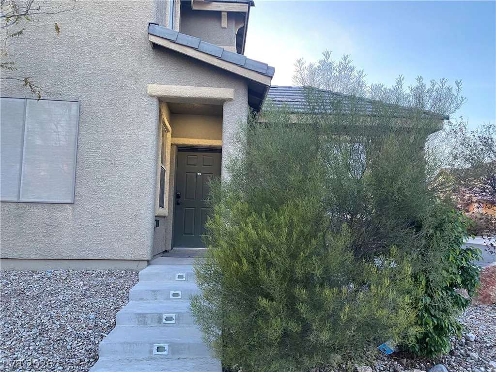 8015 Aztec Basin, Las Vegas, NV 89131