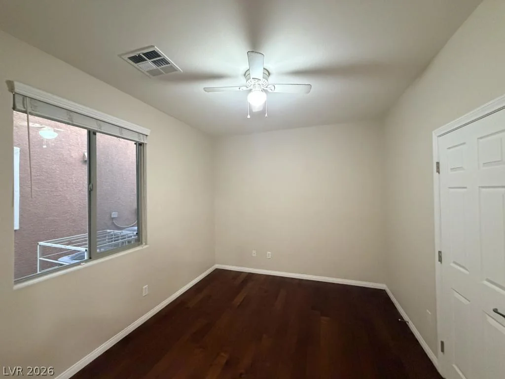 1904 La Calera, North Las Vegas, NV 89084