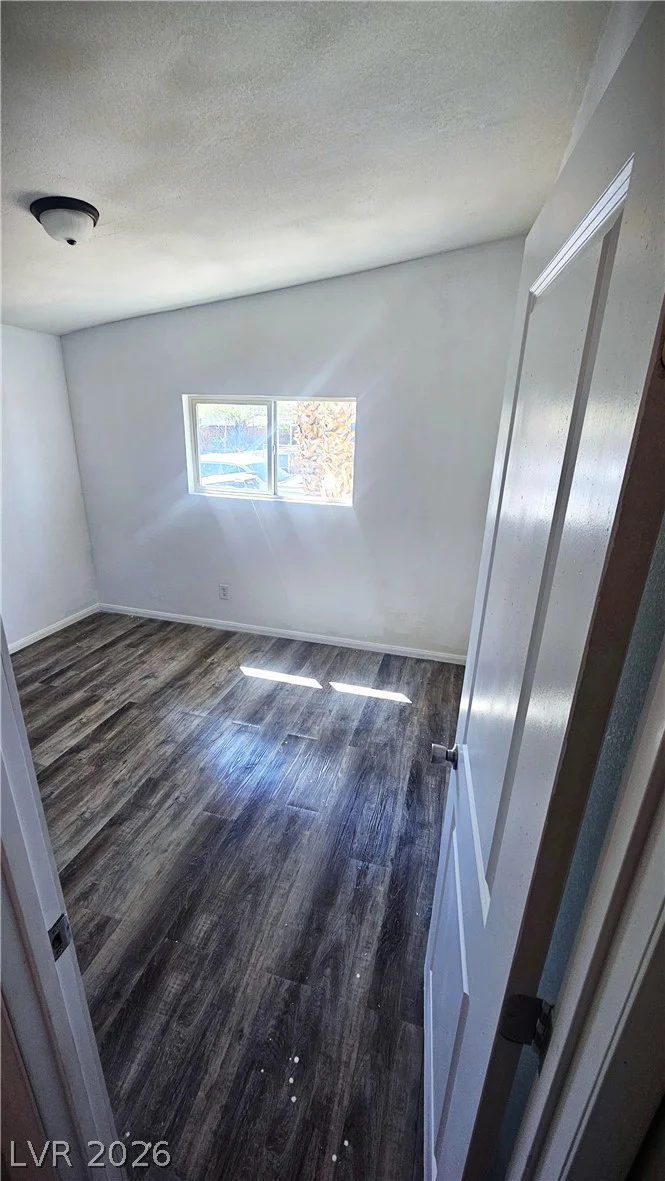 5998 Castlemont, Las Vegas, NV 89156