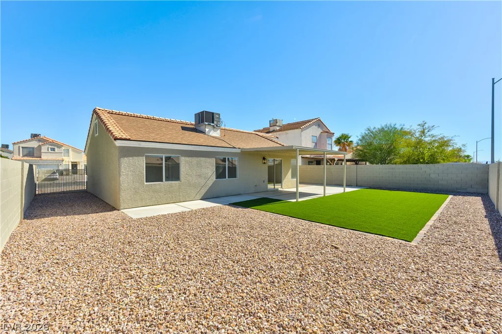 3519 Oberon, North Las Vegas, NV 89032