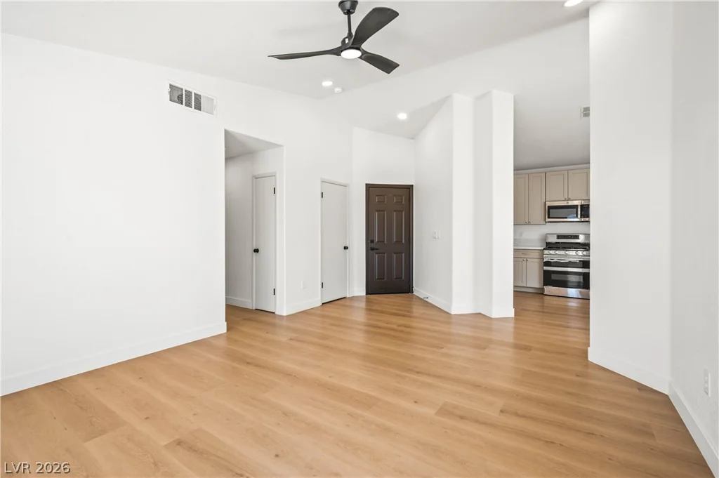 3519 Oberon, North Las Vegas, NV 89032