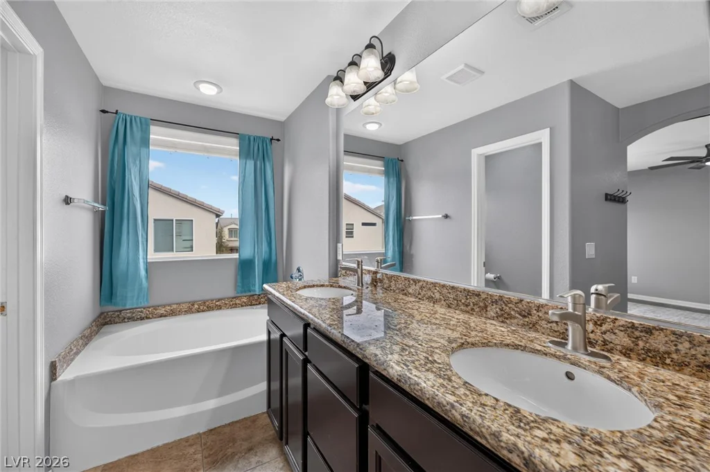 6684 Mojave Blush, Las Vegas, NV 89122