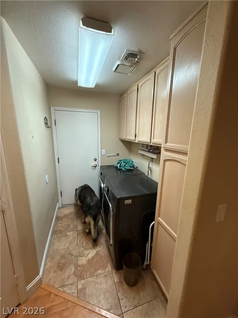 4405 Inez, Las Vegas, NV 89130