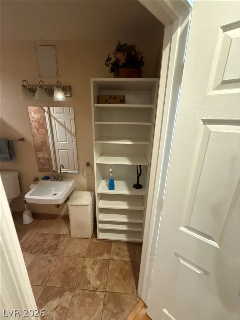 4405 Inez, Las Vegas, NV 89130