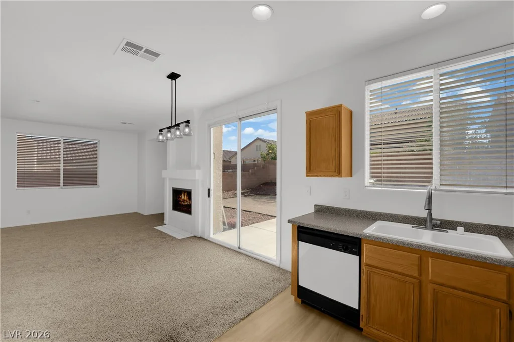 7677 Balmoral Mills, Las Vegas, NV 89113