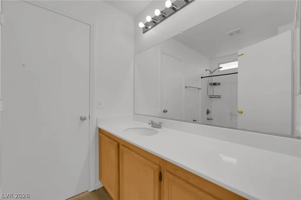7677 Balmoral Mills, Las Vegas, NV 89113