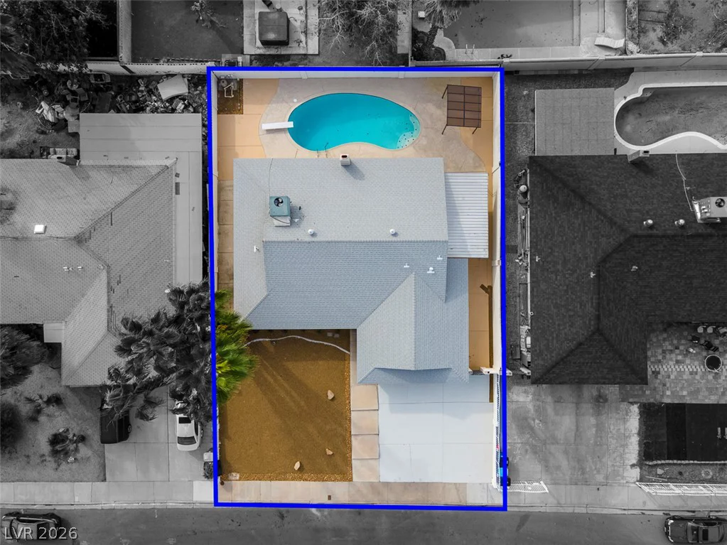 3939 Meadowglen, Las Vegas, NV 89121