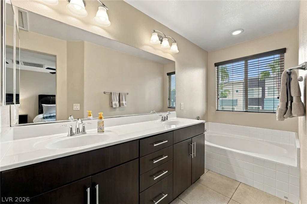 9050 Tropicana, Las Vegas, NV 89147