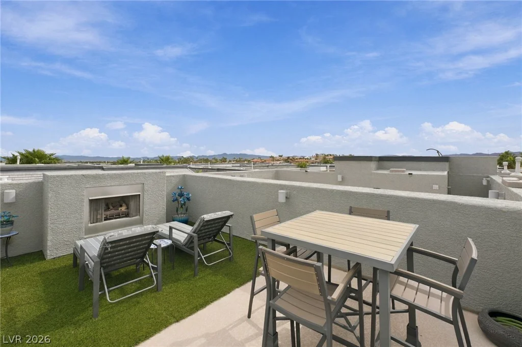 9050 Tropicana, Las Vegas, NV 89147