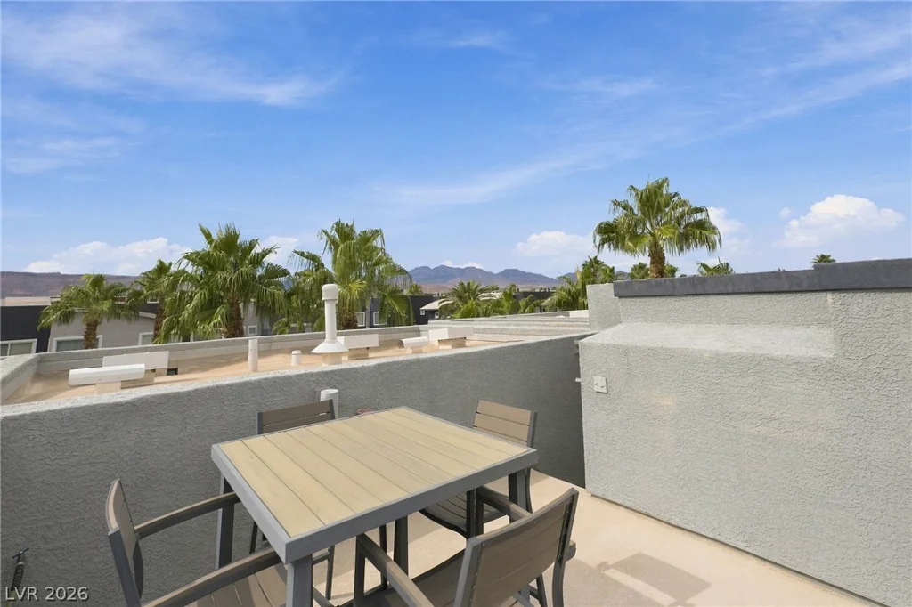9050 Tropicana, Las Vegas, NV 89147