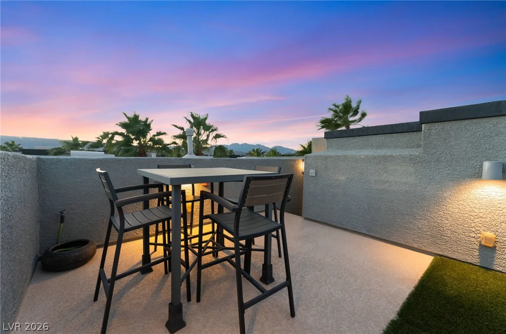9050 Tropicana, Las Vegas, NV 89147
