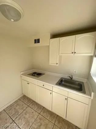 3480 Hacienda, Las Vegas, NV 89120